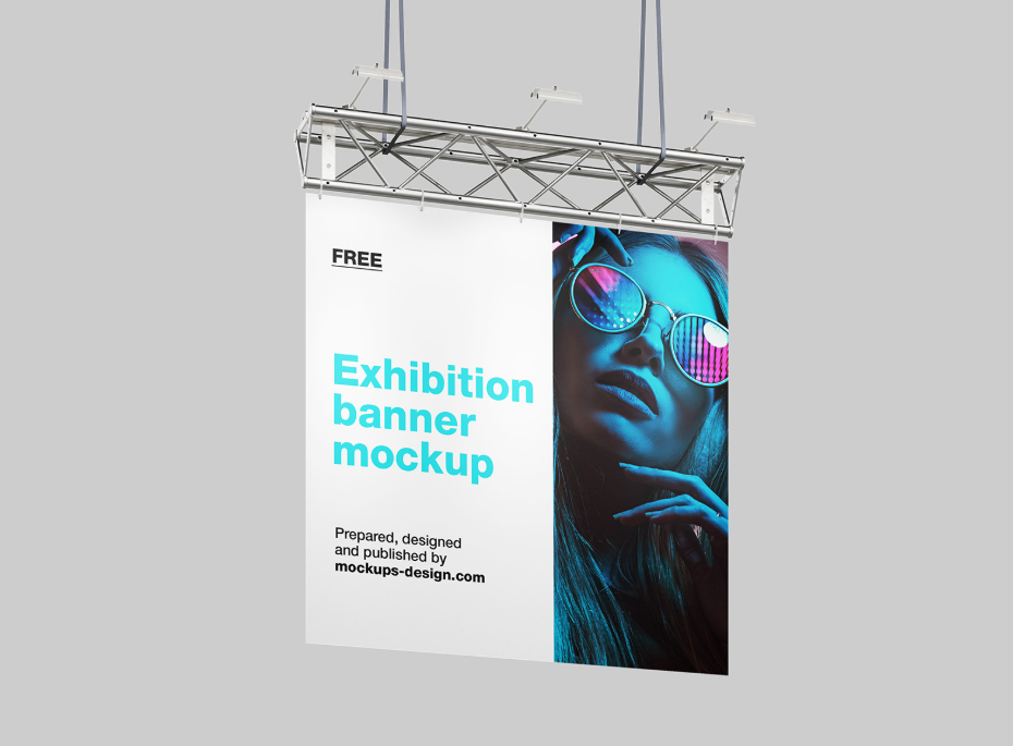 Square Hanging Exhibition Banner Mockup PSD