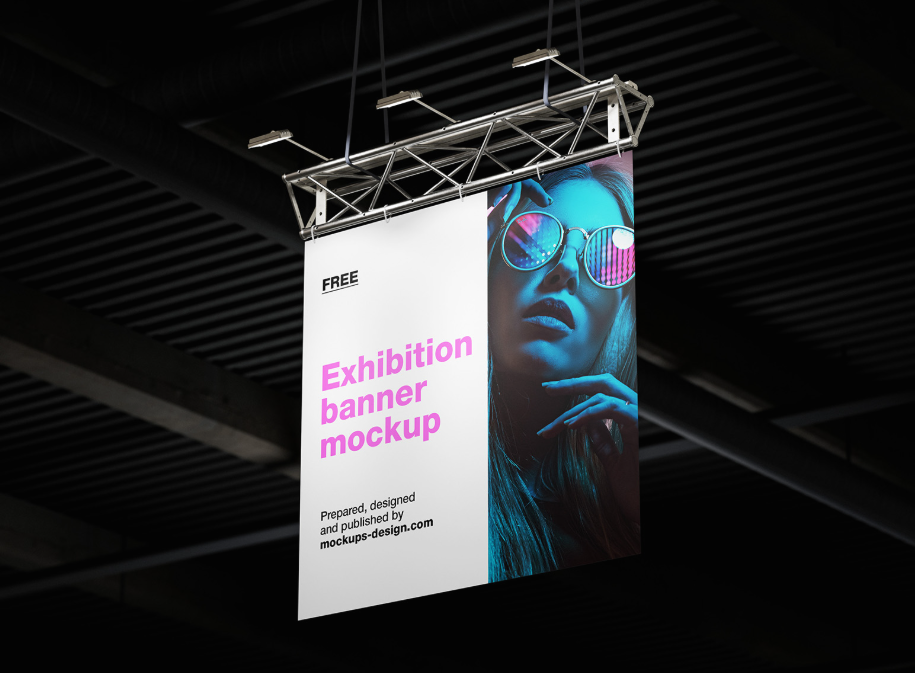 Square Hanging Exhibition Banner Mockup PSD