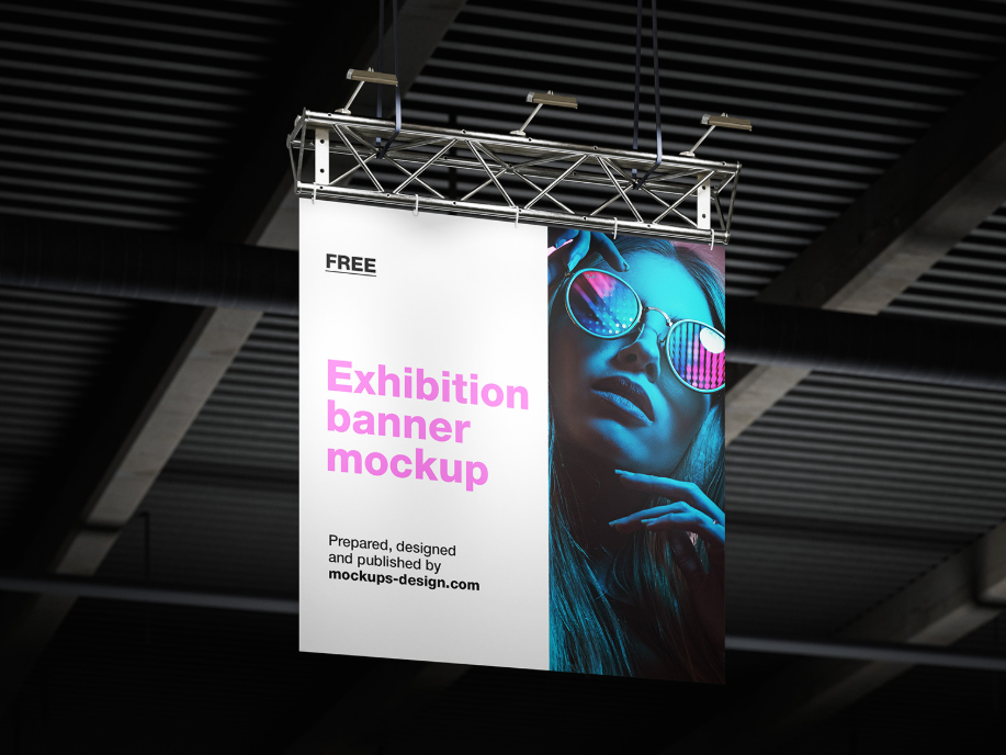 Square Hanging Exhibition Banner Mockup PSD